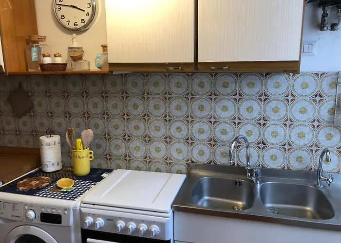 Отель La Poderina *