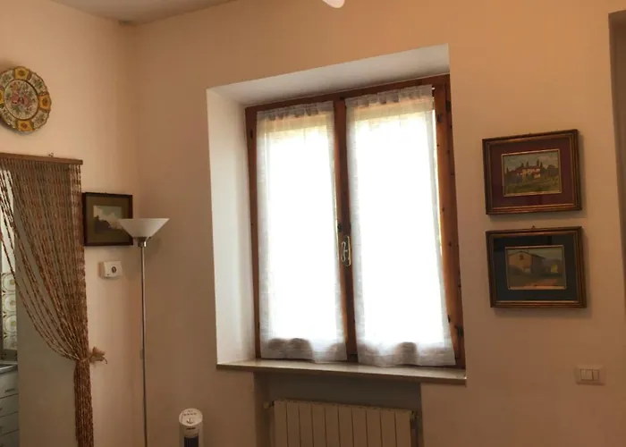 Отель La Poderina *